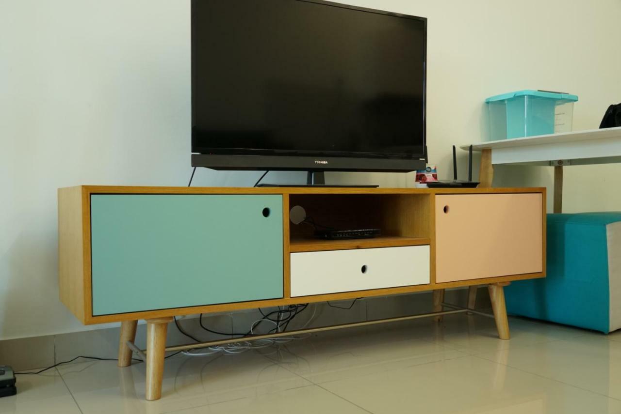 Victoria Home - Galleria Seri Kembangan Esterno foto